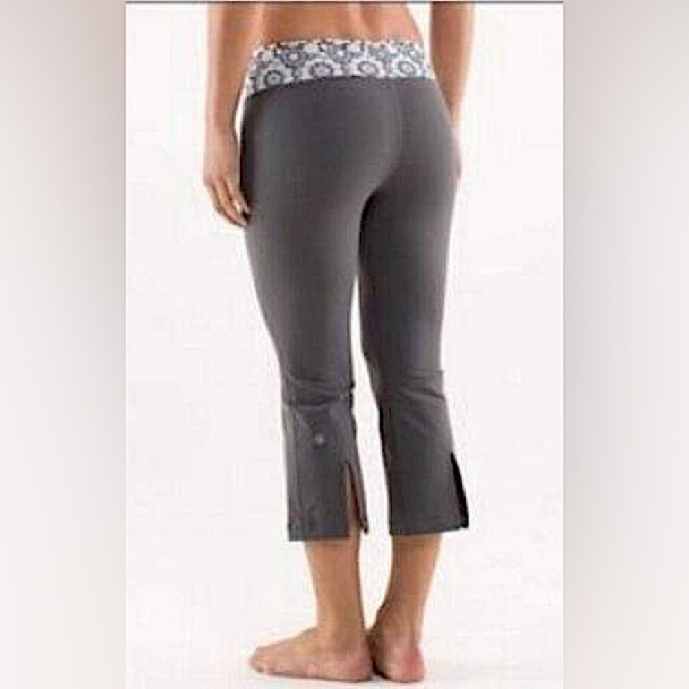 Lululemon Tadasana Slit Crop Gray Size 4